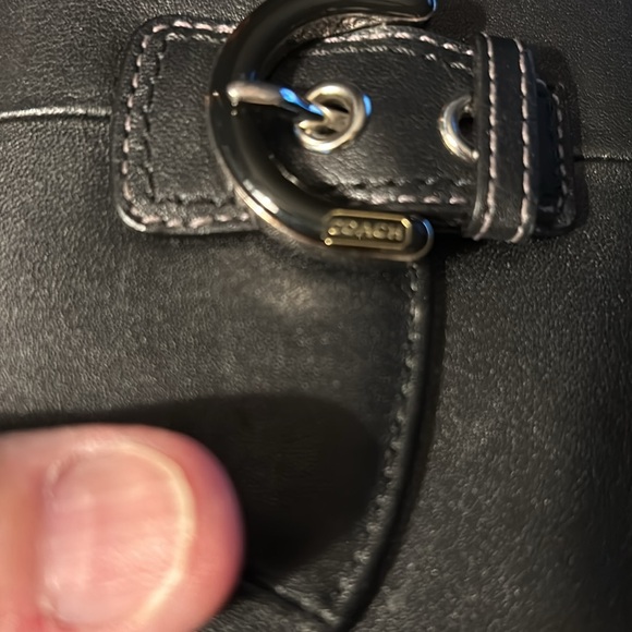 Coach - Picture 6 of 11